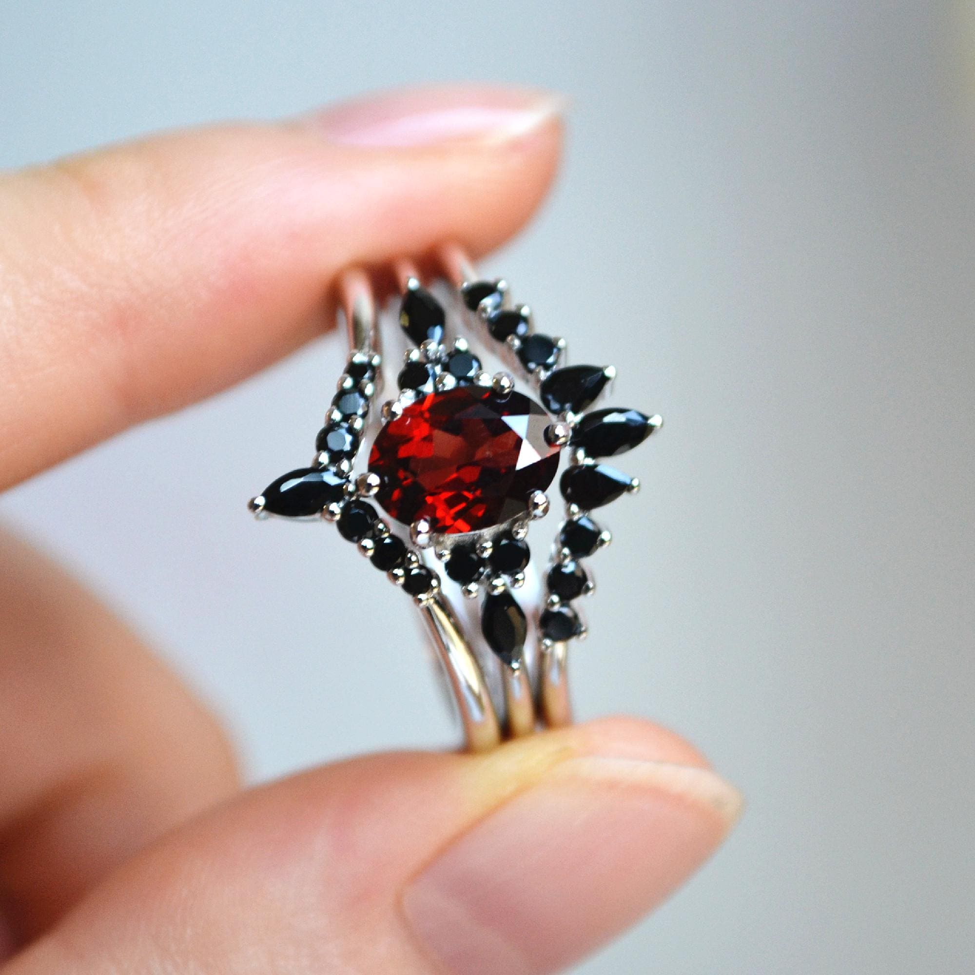 Black Diamond Red Garnet Ring Set - Oval Garnet Engagement Ring Set Silver - January Birthstone Ring - Anniversary Ring Gift For Her
