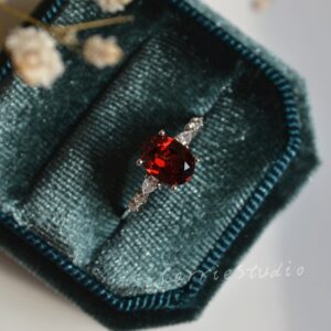 Natural Red Garnet Ring/Silver Oval Garnet Promise Ring/Red Gemstone Engagement Ring/ Minimalist Jewelry/ Gift for Her