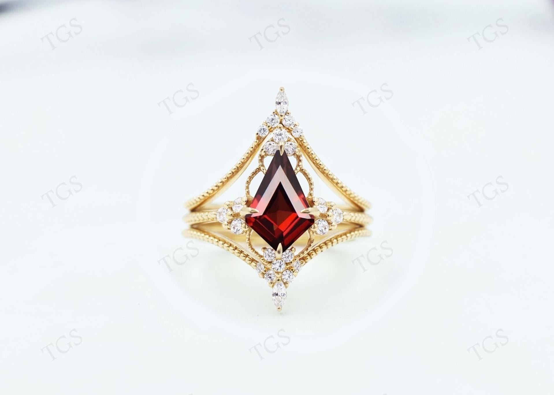 Red Garnet Kite Engagement Ring Set For Her 925 Silver Garnet Statement Ring Set Kite Cut Garnet Gemstone Wedding Ring Set Gift For Women