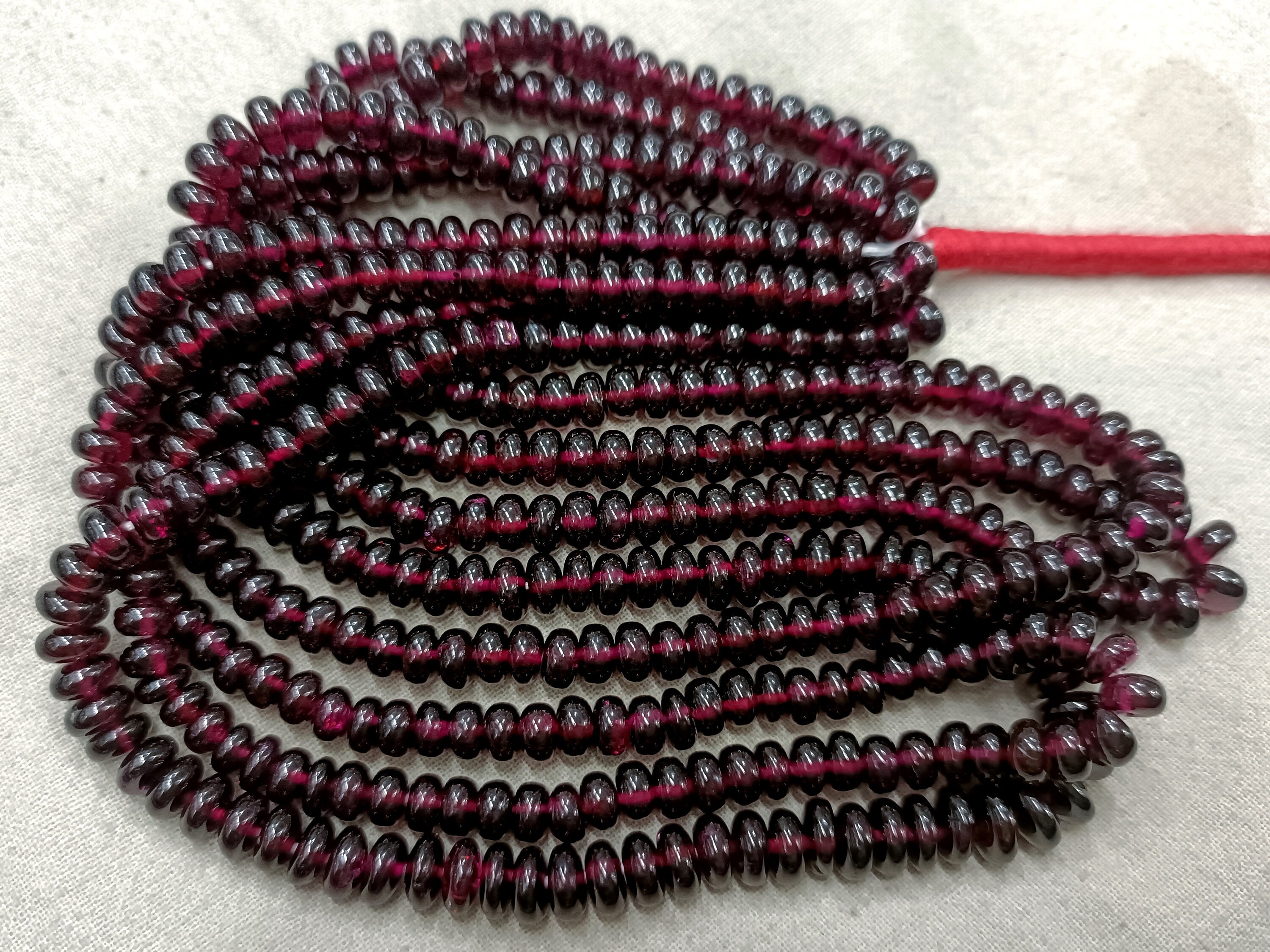 8 Inches Strand, Natural Garnet Smooth Rondelles. Size 4-5.5mm