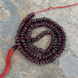 Garnet Rondelles, 4mm, 14 Inch Strand