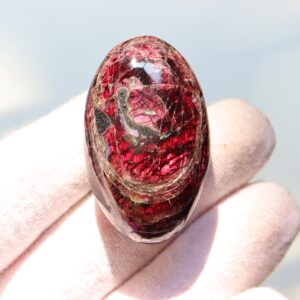Flashy Rhodolite Garnet Palm Stone, Deep Red Gemmy Crystal