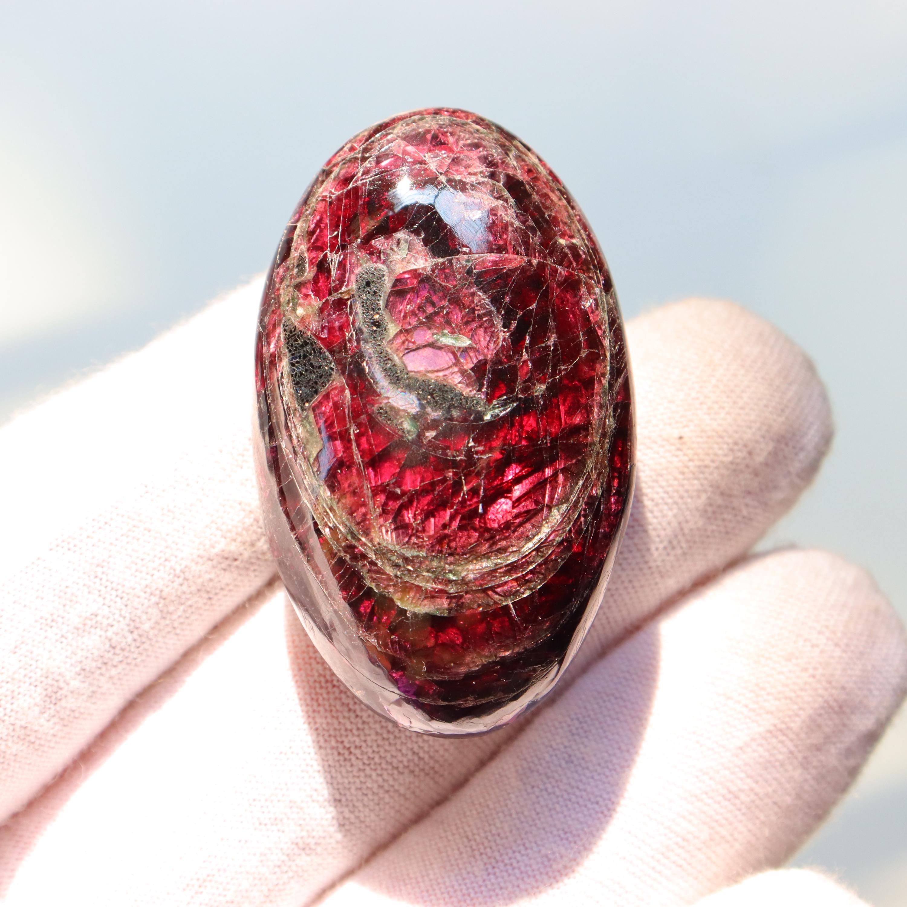 Flashy Rhodolite Garnet Palm Stone, Deep Red Gemmy Crystal