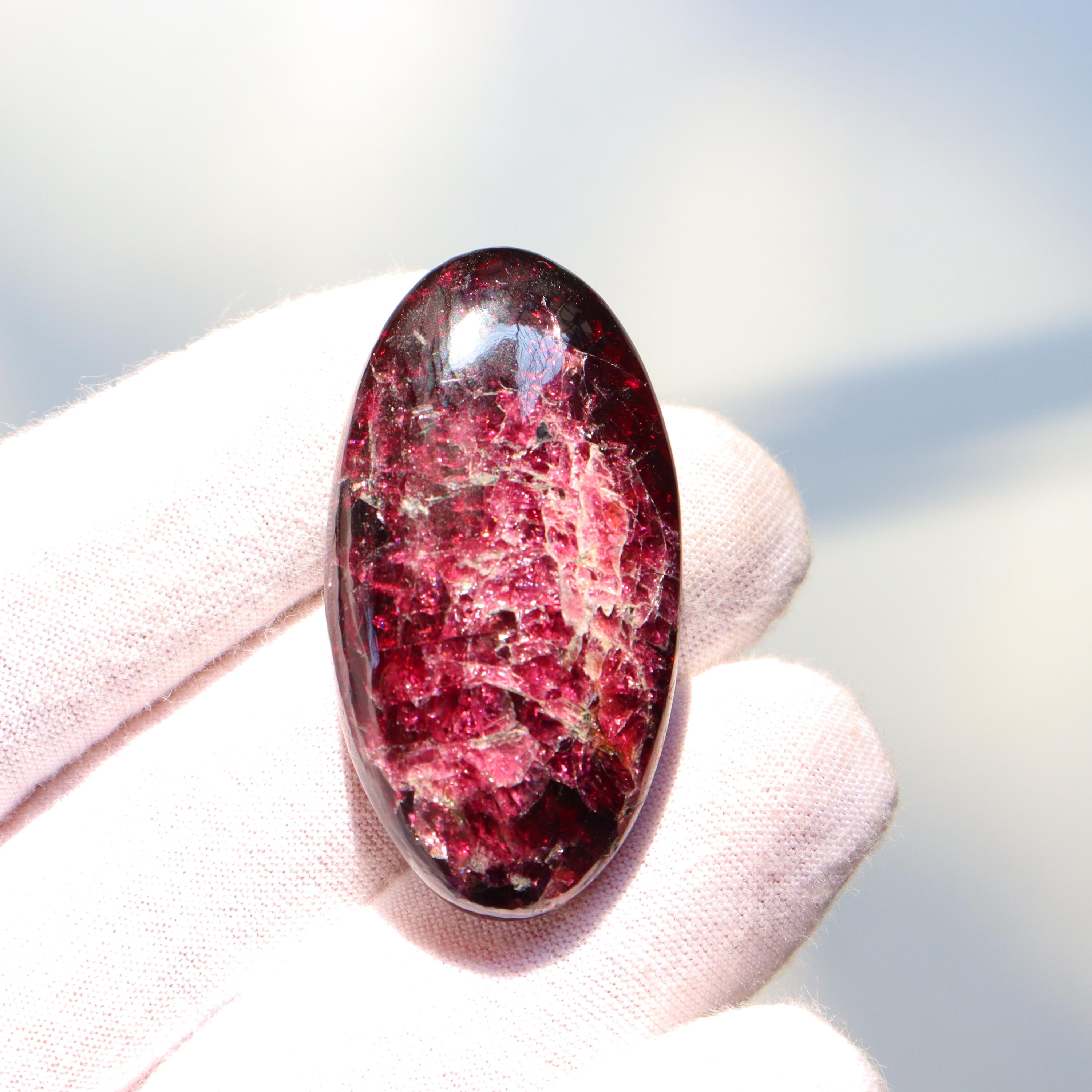 Gemmy Rhodolite Garnet Palm Stone, Flashy Deep Red Garnet Stone, January Birthstone