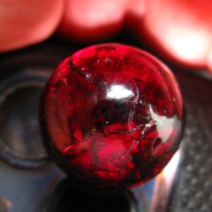 Red Gem Garnet Almandine Sphere Ball From India - 17.82 Grams - 0.8"