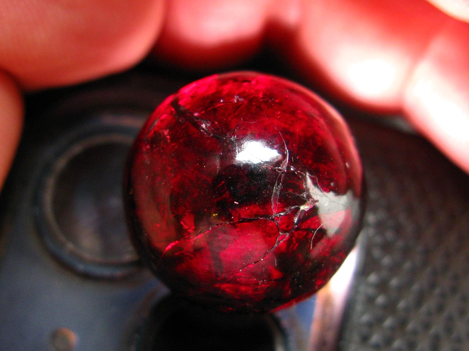 Red Gem Garnet Almandine Sphere Ball From India - 17.82 Grams - 0.8"