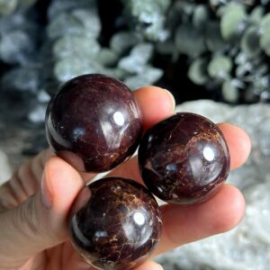 Small Star Garnet Sphere
