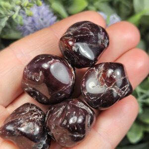 Blood Red Garnet Crystal - Polished Red Garnet - Almandine Garnet - Polished Garnet - Tumbled Garnet - Garnet Crystal - Garnet Stone