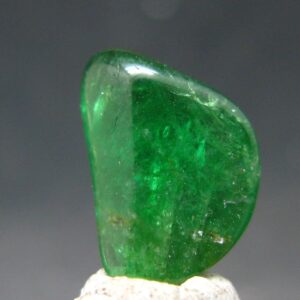Gem Tsavorite Tsavolite Garnet Tumbled Stone From Tanzania - 3.31 Carats - 0.5" Gem Tsavorite Tsavolite Garnet Tumbled Stone From Tanzania - 3.31 Carats - 0.5"