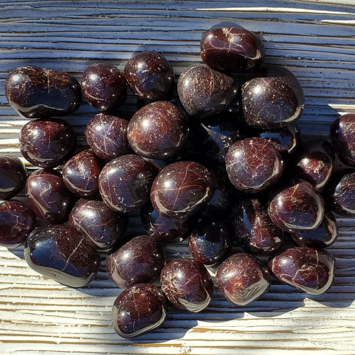Red Garnet Tumbled Stones, Polished Garnet Crystals, Red Garnet Crystal, Passion And Success Crystal, Emotional Balance Chakra Stone