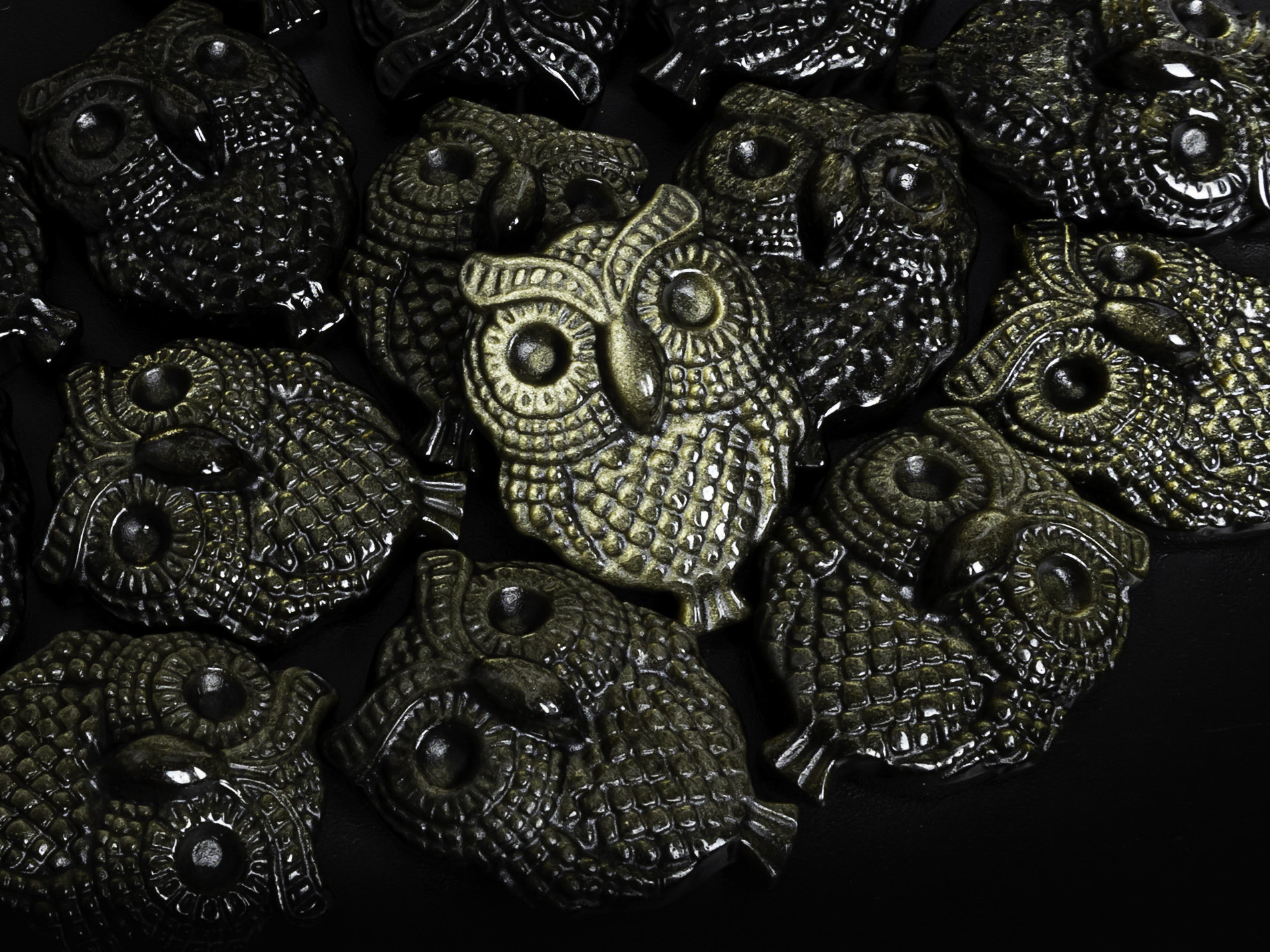 Natural Golden Sheen Obsidian Owl Pendant- Hand Carved Bird Shape Obsidian Statuetop Drilled Gemstone Pendant
