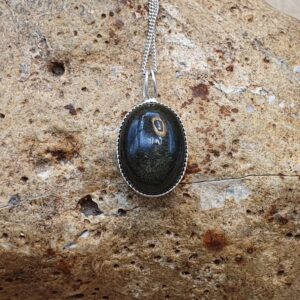 Simple oval Golden sheen Obsidian pendant. 925 Sterling silver necklaces for women. Reiki jewelry uk. Semi precious stone. 14x10mm