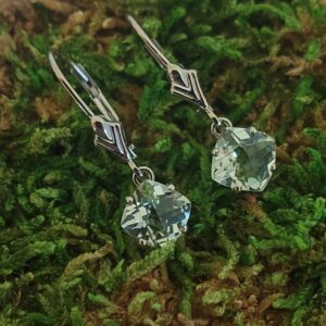 14kt White Gold Green 6mm Amethyst, prasiolite, dangle earrings vintage look antique cushion checkerboard cut 6mm earring leverback
