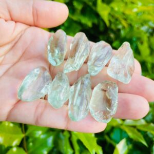 Prasiolite Crystal Point: Green Amethyst Tower (30-45mm)