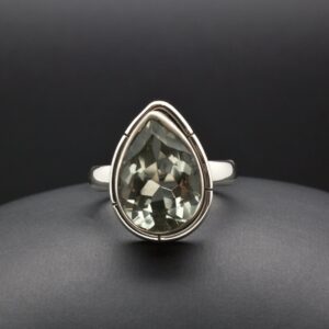 Sterling Silver Green Amethyst Ring Size 7 Sterling Silver Green Amethyst Ring Size 7
