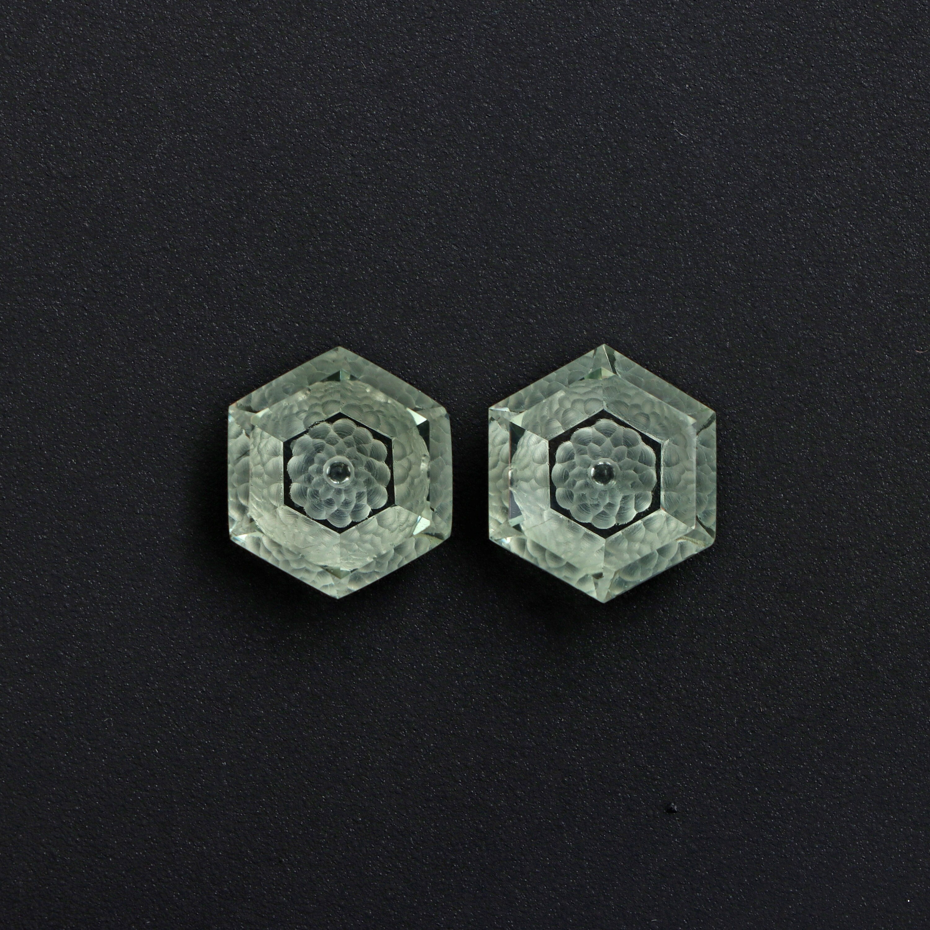 Green Amethyst Intaglio Carving Loose Gemstone, 14x15.5 Mm To 14x16 Mm, Amethyst Jewelry Making Gemstone, Amethyst Carving, Pair ( 2 Pieces) Green Amethyst Intaglio Carving Loose Gemstone, 14x15.5 Mm To 14x16 Mm, Amethyst Jewelry Making Gemstone, Amethyst Carving, Pair ( 2 Pieces)