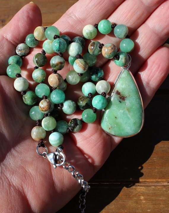 Green Calcite Necklace With Chrysoprase Teardrop Pendant Green Calcite Necklace With Chrysoprase Teardrop Pendant