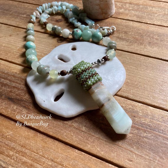 Green Calcite Necklace Stone Wrapped Jewelry Aventurine Peyote Beaded Seed Pendant Handmade Tribal Boho Silver Jade Necklaces Gift Women Men