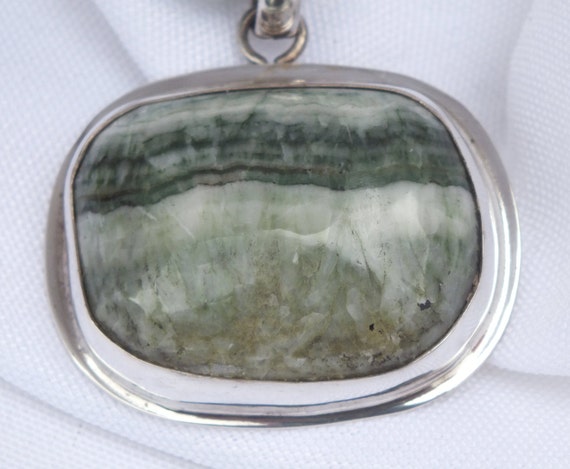Green Calcite Pendant With Jadeite Beads