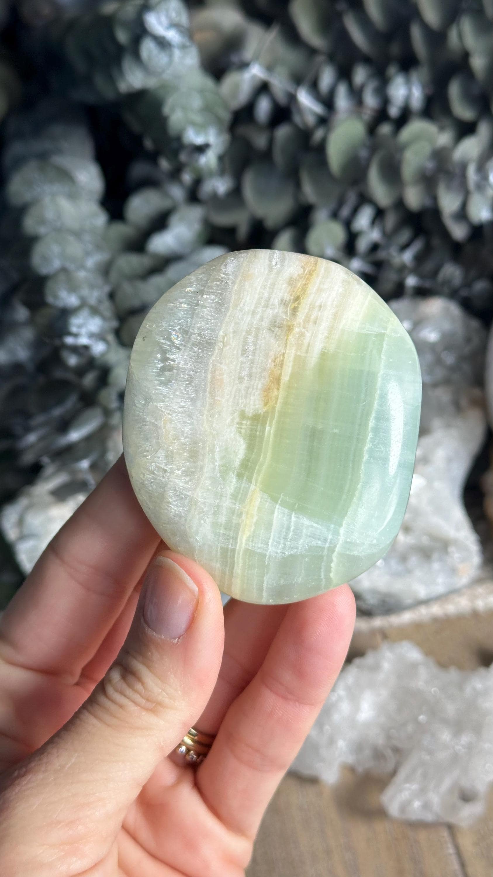 Caribbean Calcite Palm Stone, Pistachio Calcite