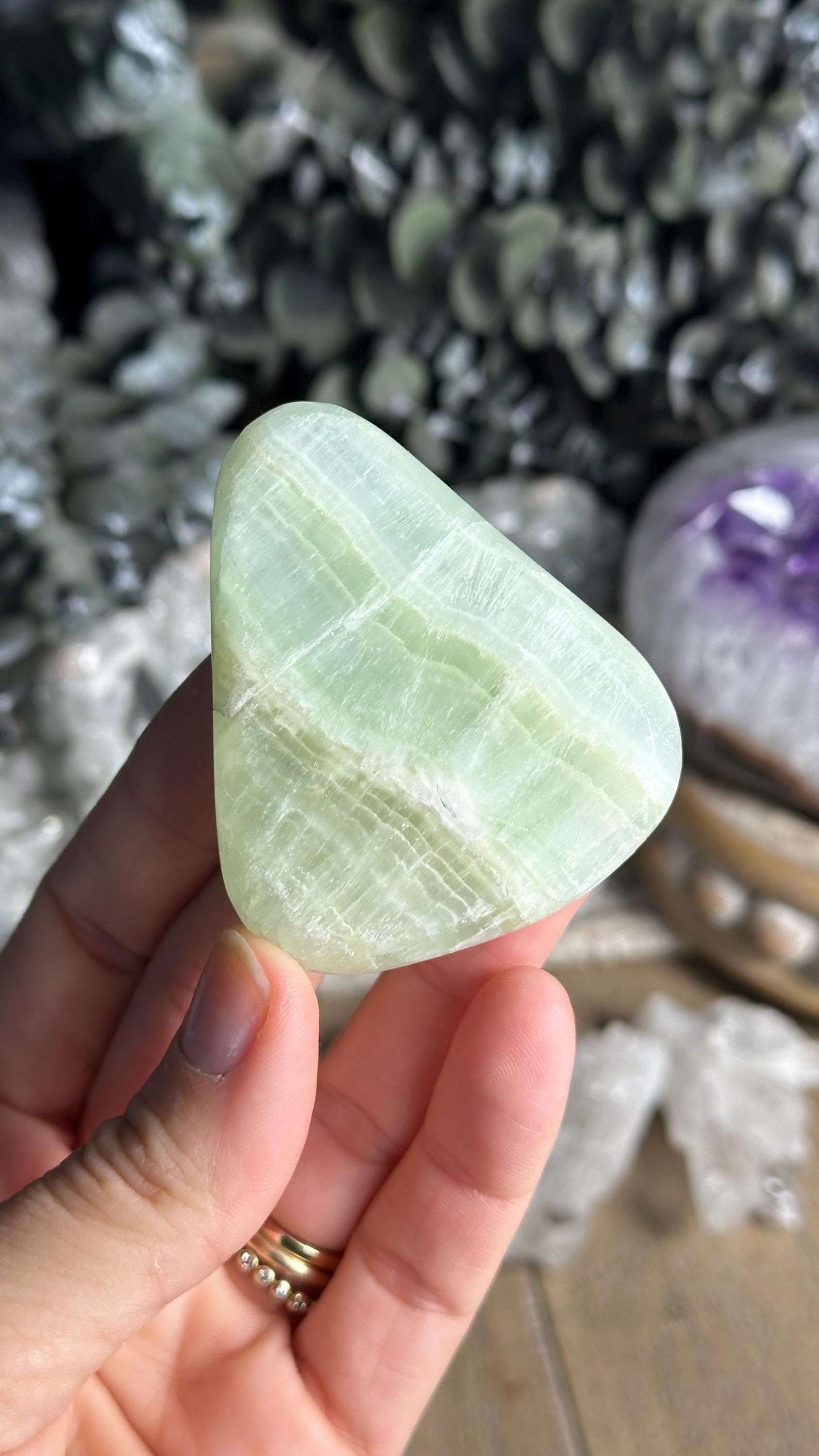 Caribbean Calcite Palm Stone, Pistachio Calcite