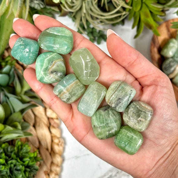 Green Calcite Tumble | Xs-l | - No. 429 (polished Crystal Pocket Stone, Heart Chakra, Healing Stone)