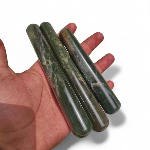 Green Jade Massage Wand – Natural Crystal Healing Tool For Chakra & Energy Work