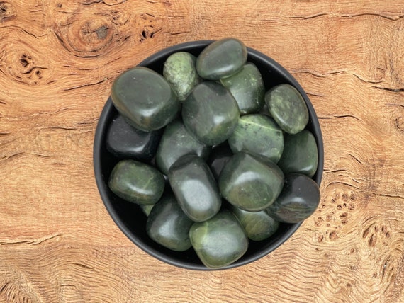 Green Jade Tumbled Stone - Jade Tumble - Tumbled Jadeite - Green Crystals - Reiki