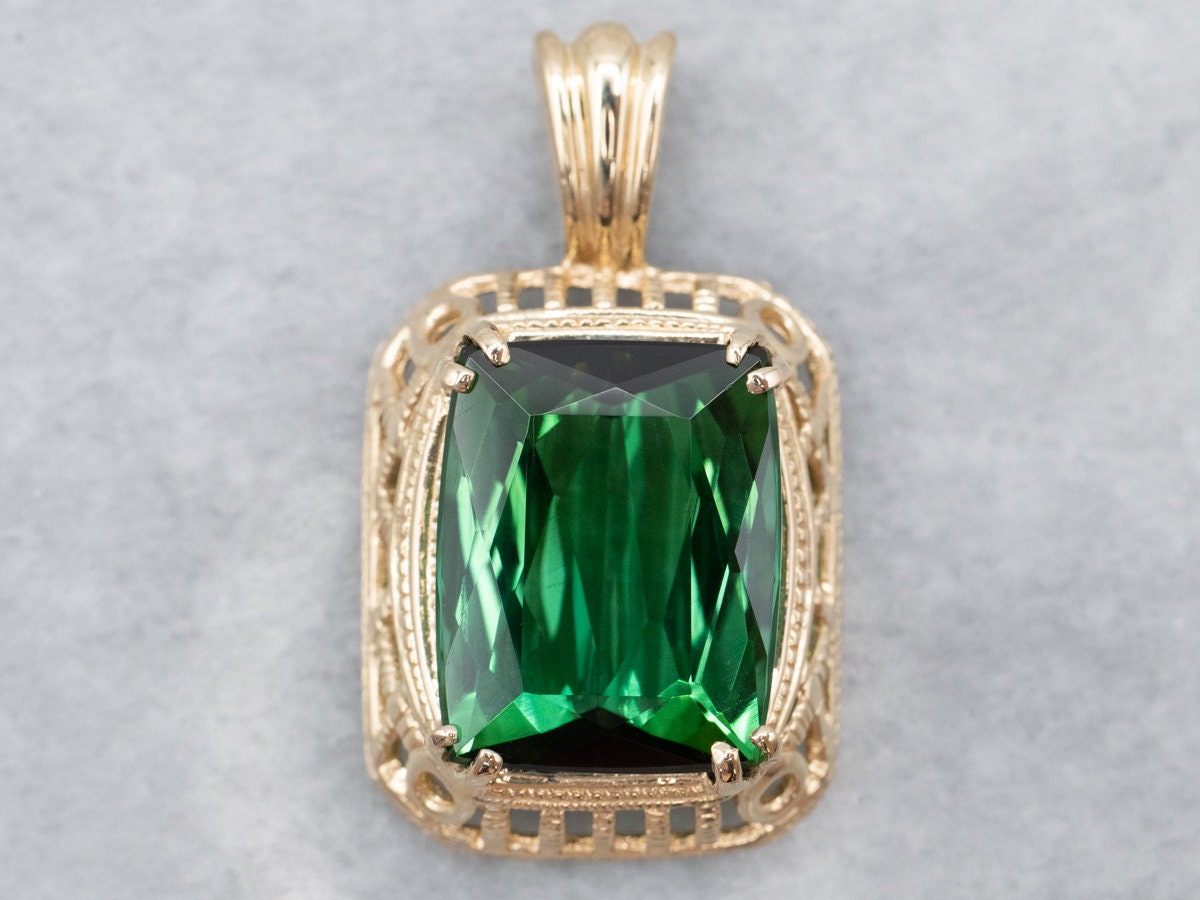 14k Yellow Gold Green Tourmaline Filigree Pendant, Anniversary Gift 14k Yellow Gold Green Tourmaline Filigree Pendant, Anniversary Gift