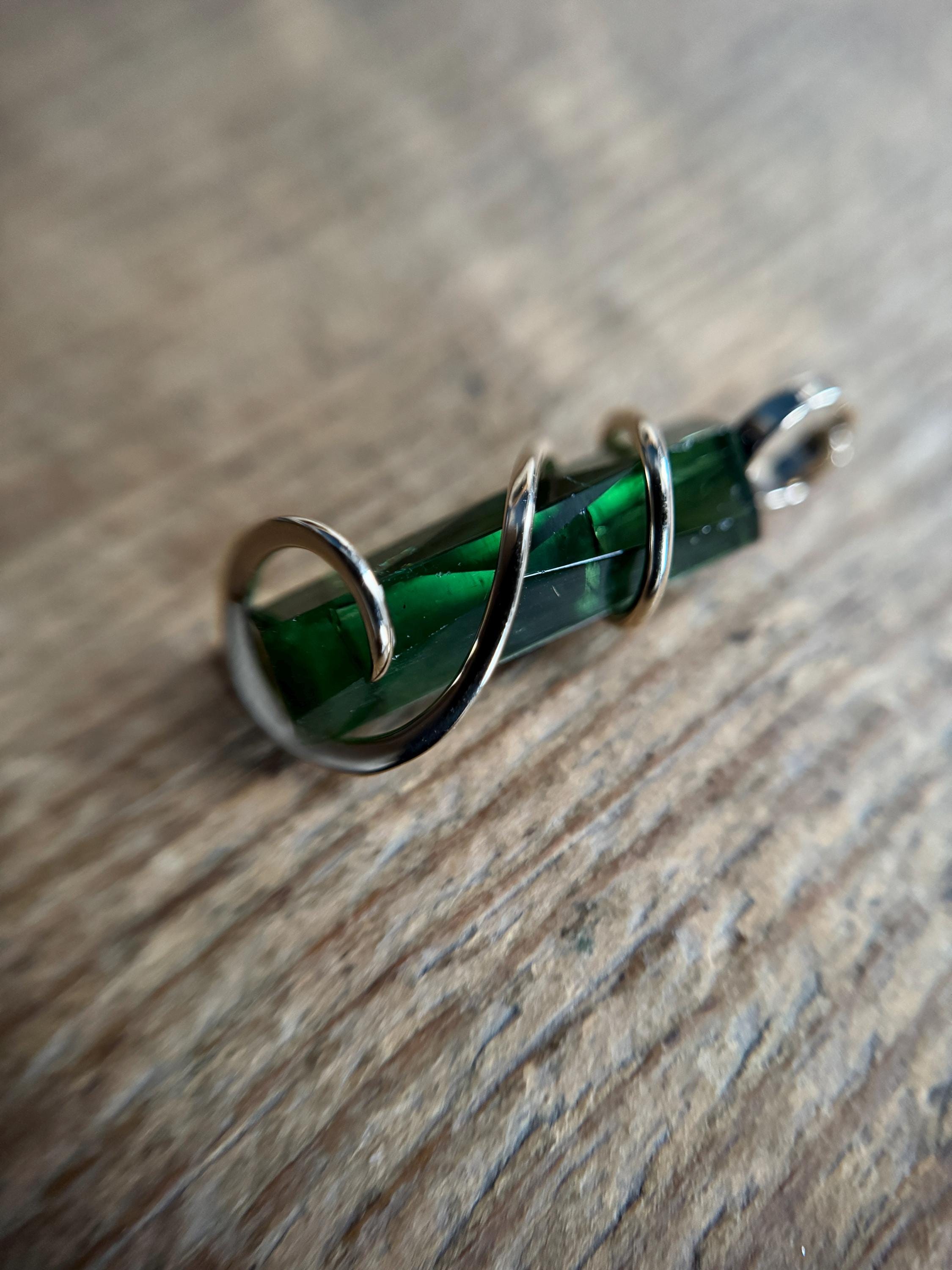 Faceted Green Tourmaline In 14k Gold Pendant Faceted Green Tourmaline In 14k Gold Pendant