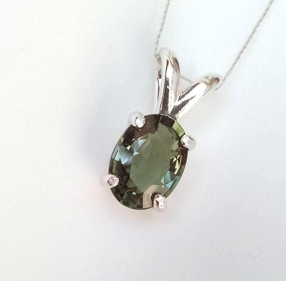 Green Tourmaline Pendant Natural Untreated Nigerian Gemstone High Grade Vvs Clarity Sterling Silver
