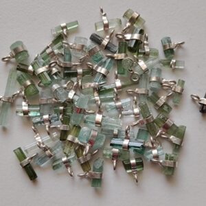 7-12mm Blue Green Tourmaline Sticks Single Loop Connectors 5 Pcs Natural Tourmaline 925 Silver Connectors Finding Silver Charm - Psg391 7-12mm Blue Green Tourmaline Sticks Single Loop Connectors 5 Pcs Natural Tourmaline 925 Silver Connectors Finding Silver Charm - Psg391