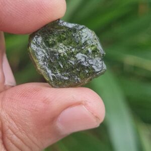 Raw Green Tourmaline Crystal Specimen: Tourmaline Uncut Gemstone (14 Carat, 20x18 mm) Raw Green Tourmaline Crystal Specimen: Tourmaline Uncut Gemstone (14 Carat, 20x18 mm)
