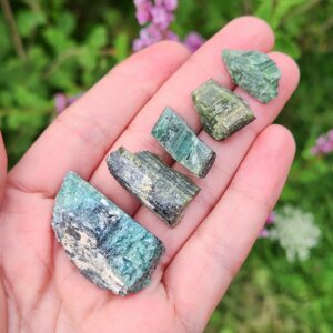 Green Tourmaline Crystal - Green Tourmaline Stone - Raw Tourmaline - Tourmaline Crystal - Rough Tourmaline - Green Tourmaline Specimen