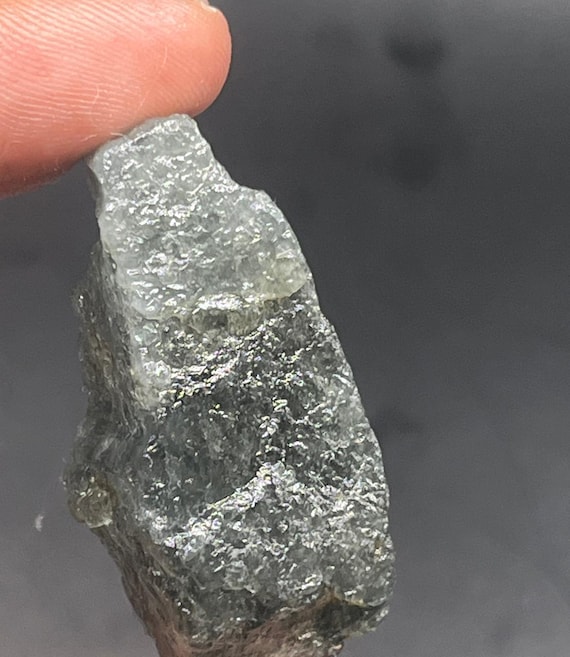 Green Tourmaline Stone, Rough Green Tourmuline Crystal Raw Green Tourmuline In Matrix _ Green  Tourmaline Raw Healing Crystal  100crt
