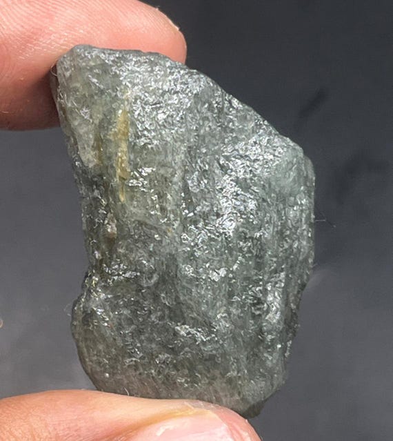 Green Tourmaline Stone, Rough Green Tourmuline Crystal Raw Green Tourmuline In Matrix _ Green  Tourmaline Raw Healing Crystal  150crt