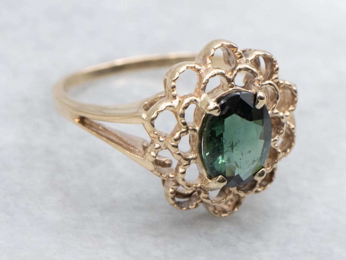 10k Yellow Gold Green Tourmaline Ring, Floral Design 10k Yellow Gold Green Tourmaline Ring, Floral Design