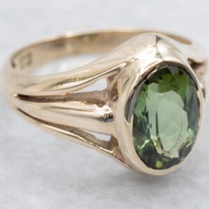 10K Yellow Gold Green Tourmaline Solitaire Ring 10K Yellow Gold Green Tourmaline Solitaire Ring