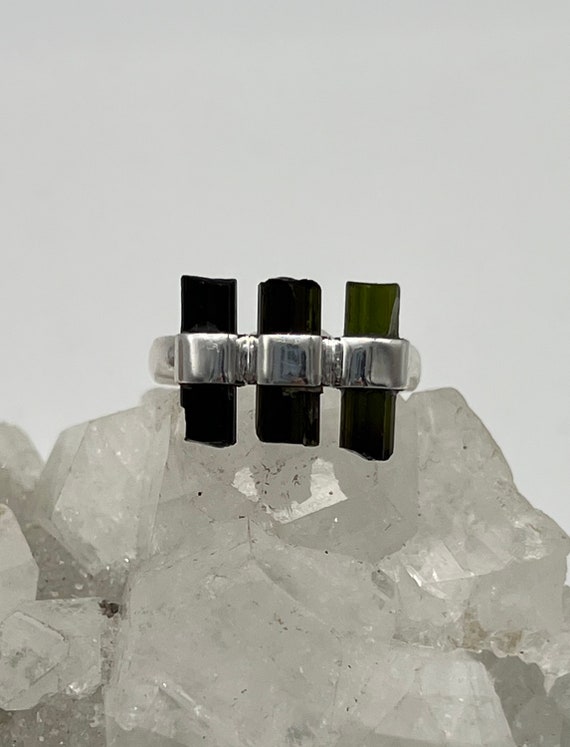 Green Tourmaline Stick Ring, Size 8