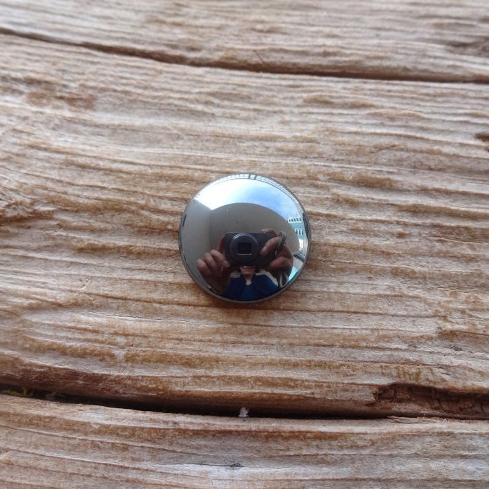 Hematite Cabochon 15x5mm Natural Hematite Cabochon Round Gemstones Hematite Cabochon 15x5mm Natural Hematite Cabochon Round Gemstones