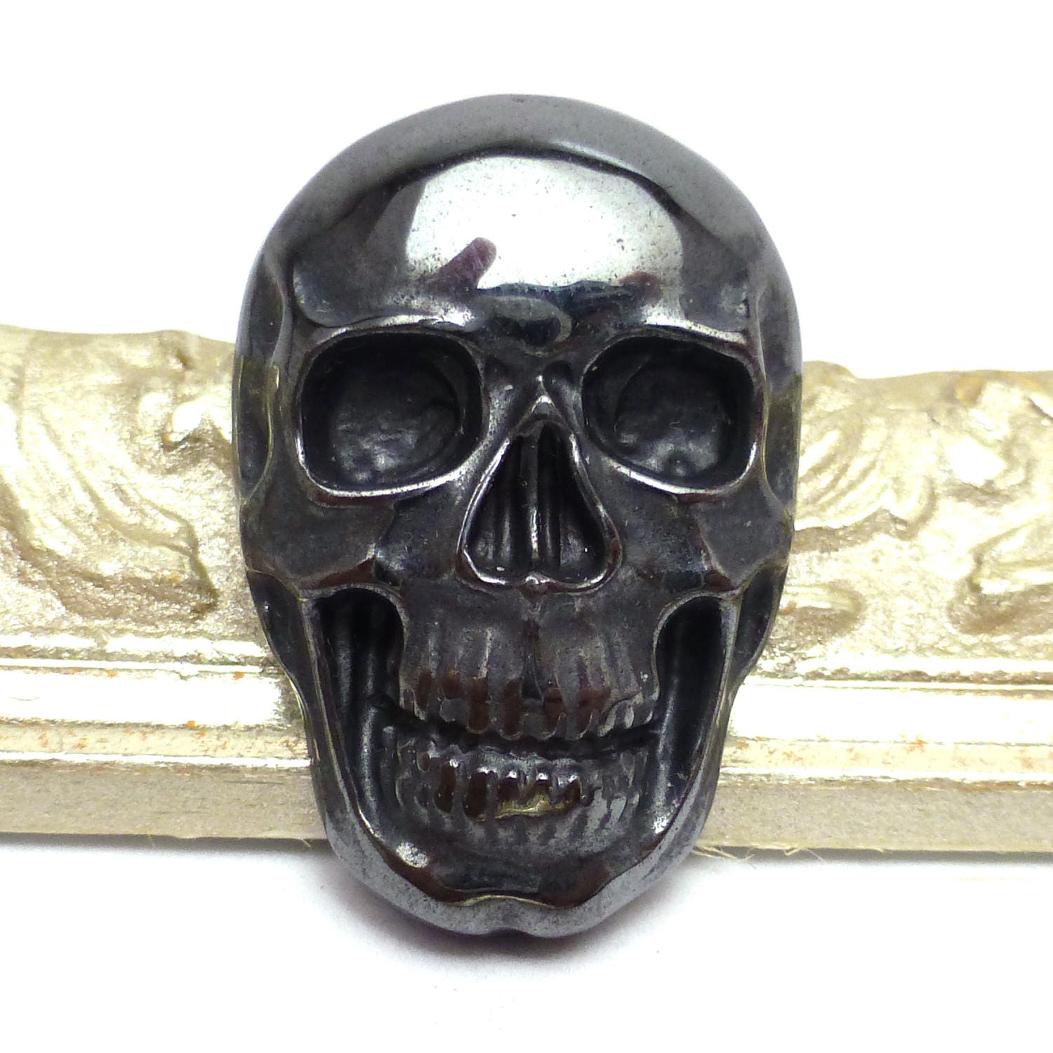 47 Carats Hematite Cabochon Skull Black Gunmetal Aaa+ Grade Opaque Carved Halloween Day Of The Dead Biker One Of A Kind Carving Large