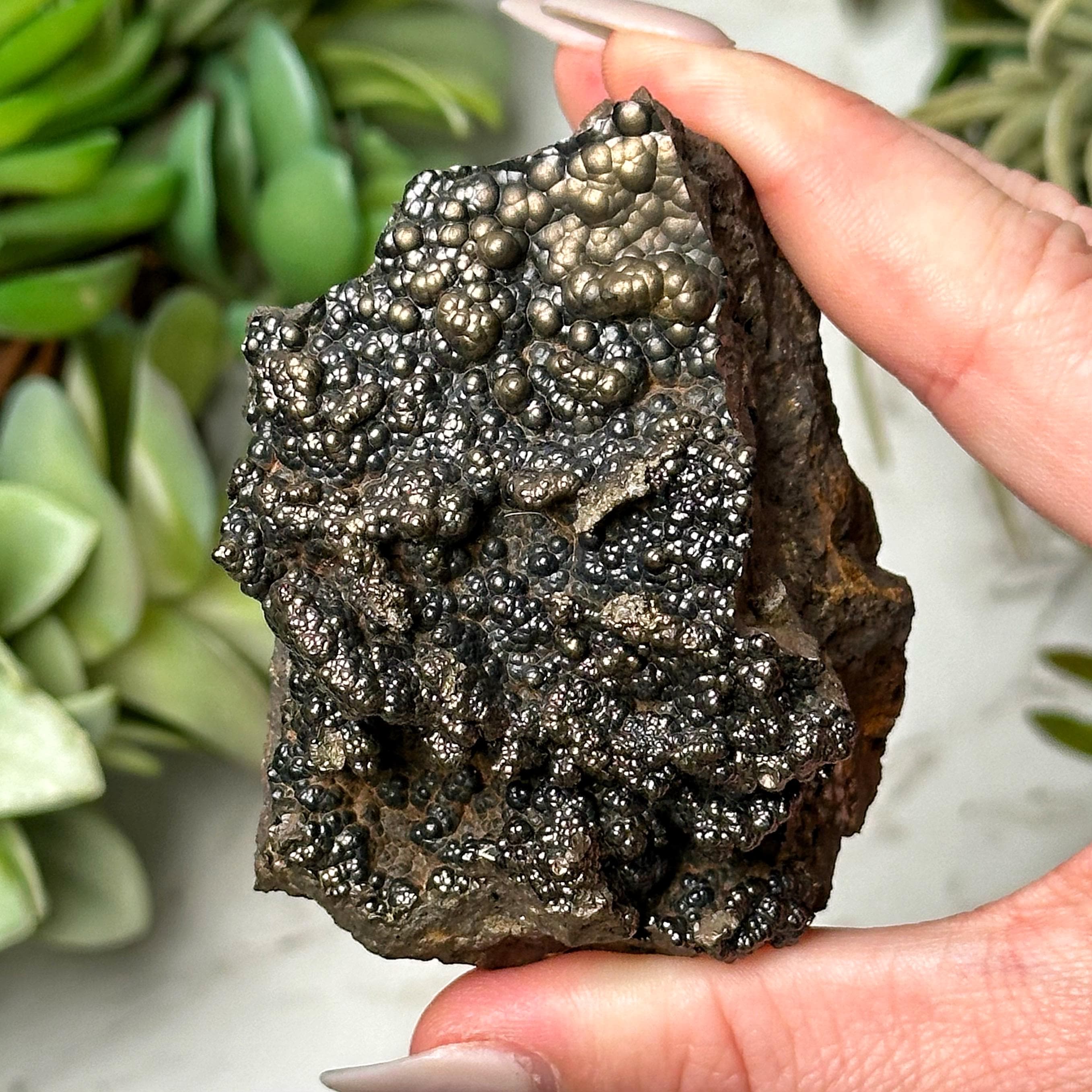 Golden Hematite | 195g | - #4 (raw Black Crystal Specimen, Root Chakra, Healing Stone, Grounding)