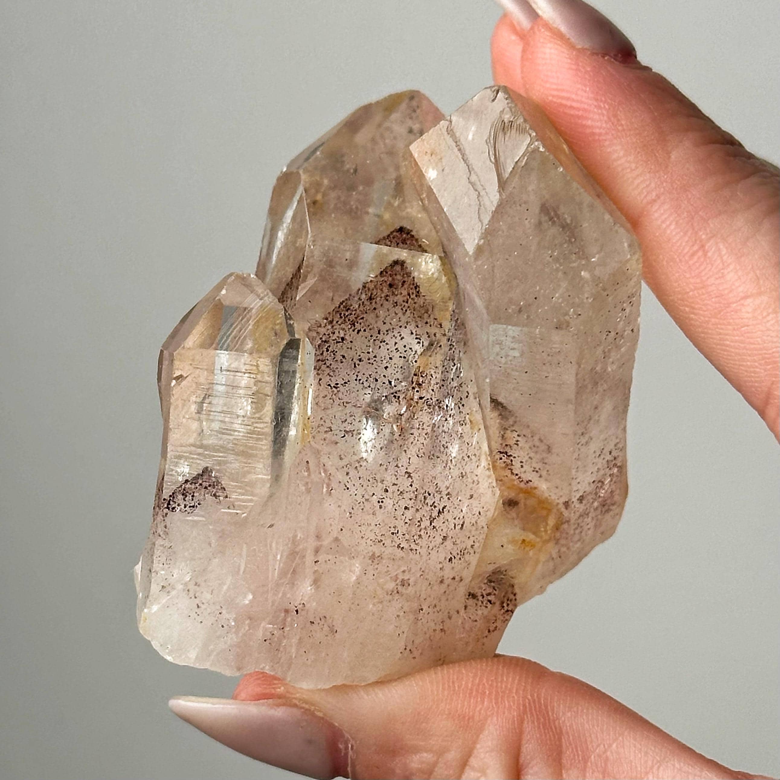 Hematite Phantom Quartz | 73g | - #8 (raw Clear Crystal Specimen, Root Chakra, Healing Stone, Grounding)
