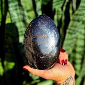 Hematite crystal free form - stimulates concentration and focus - protection crystal - Hematite Crystal - grounding crystal