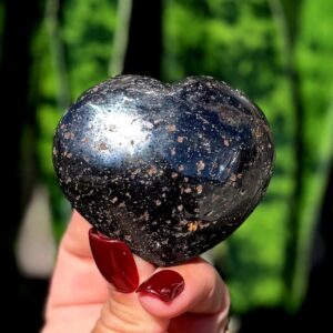 Hematite crystal heart