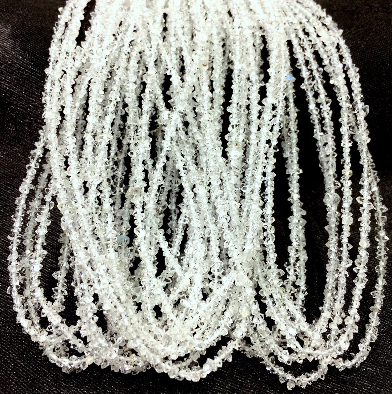 Extremely Rare~aaaa+ Natural White Herkimer Diamond Quartz Beads Diamond Raw Beads Diamond Rough Diamond Flat Chips Wholesale Price.