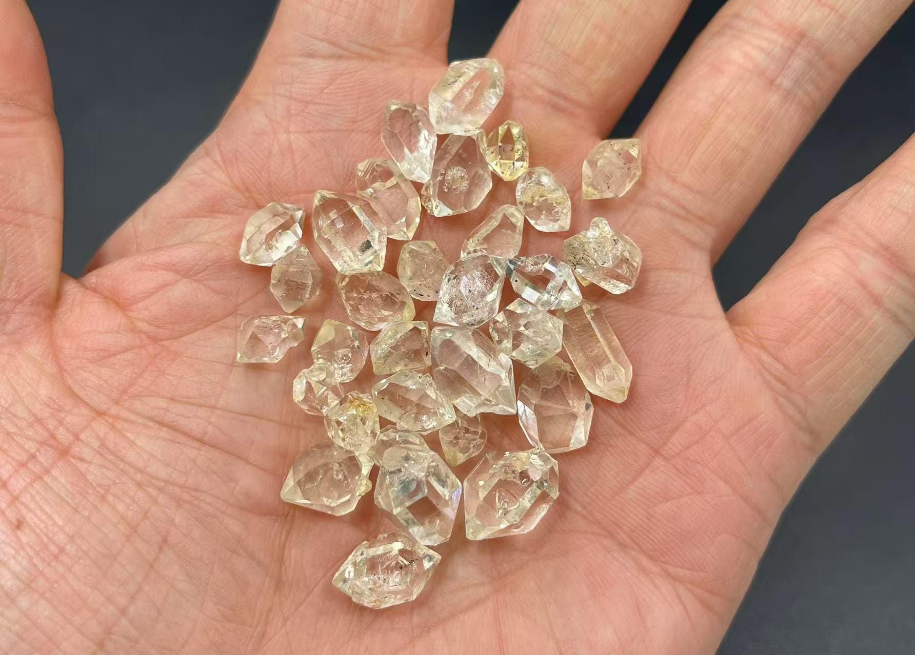 Rare Golden Herkimer Diamonds Double Terminated Raw Herkimer Quartz Crystal Points Golden Healer 21g Lot / 105carat