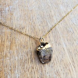 Herkimer Diamond Pendant Necklace Gold, 18 Inch Necklace, Everyday Layering Necklace, Classic Necklace, Pretty Diamond Quartz Necklace Herkimer Diamond Pendant Necklace Gold, 18 Inch Necklace, Everyday Layering Necklace, Classic Necklace, Pretty Diamond Quartz Necklace