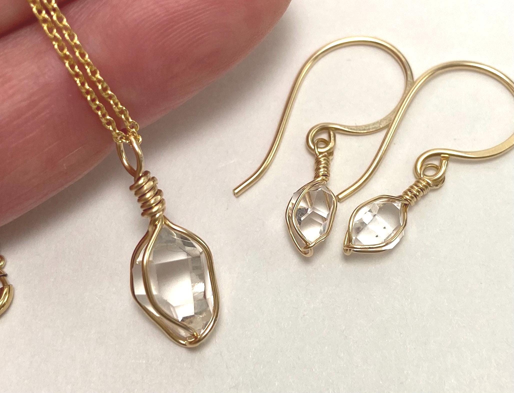 Ny Herkimer Diamond Crystal Jewelry Set: 14k Gold Fill Pendant & Earrings