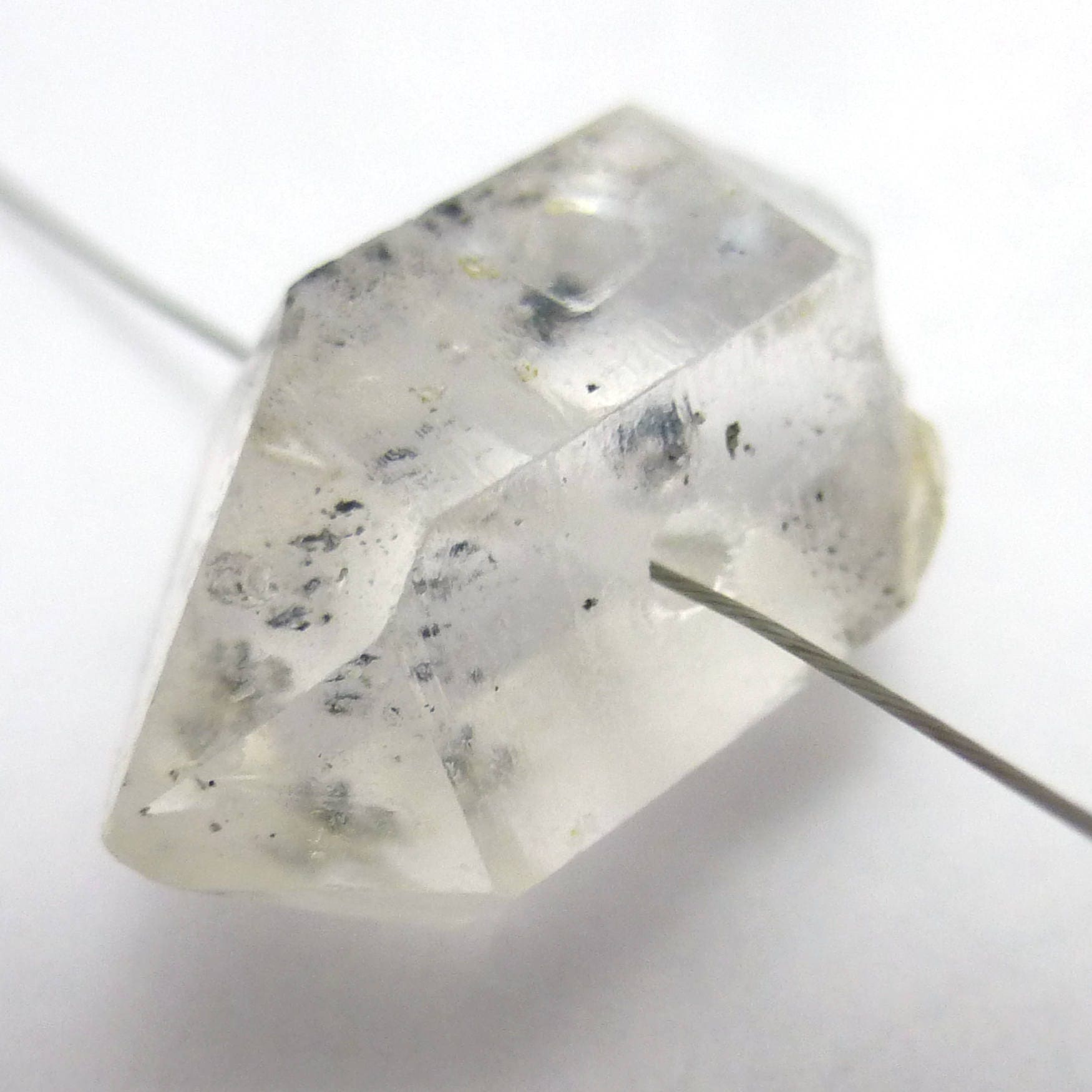 14.935 Carats Herkimer Diamond Bead Bright Super Clear Double Terminated Translucent Metaphysical Healing Chakra Meditate Herkimer New York